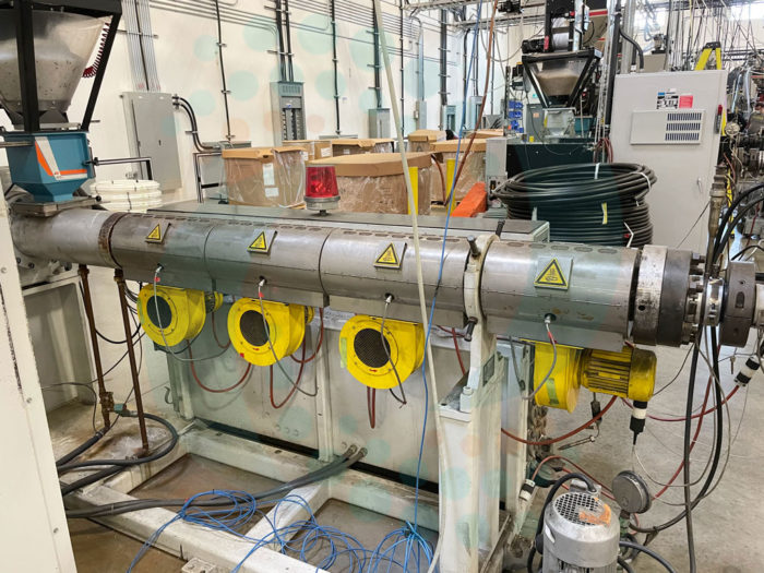 3" American Maple Pipe Line Extruder with Screen Changer - Image 2